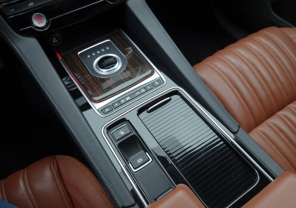 Jaguar F-Pace cena 136900 przebieg: 109000, rok produkcji 2016 z Białystok małe 191